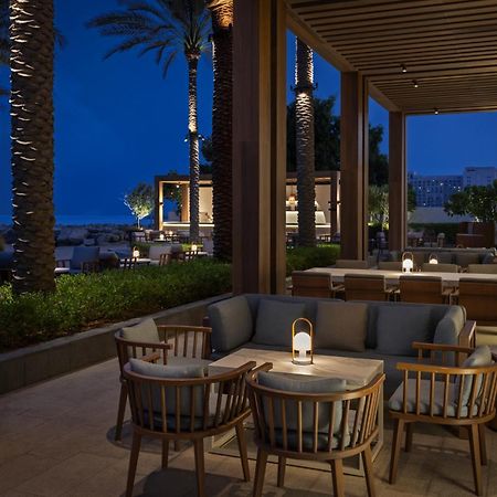 Palace Beach Resort Fujairah Buitenkant foto The Westin Athens