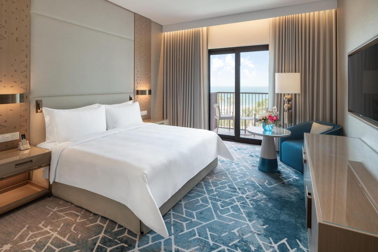 Palace Beach Resort Fujairah Buitenkant foto Deluxe Ocean View Room