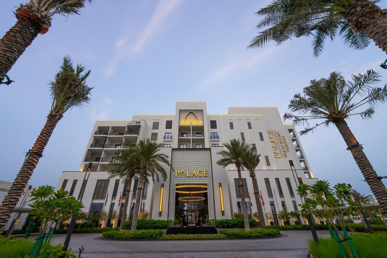 Palace Beach Resort Fujairah Buitenkant foto The Palace Downtown Dubai